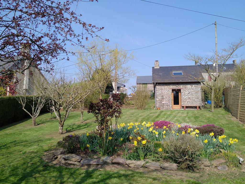Le Pti' Chez Vous Villa Saint-Omer  Exteriör bild